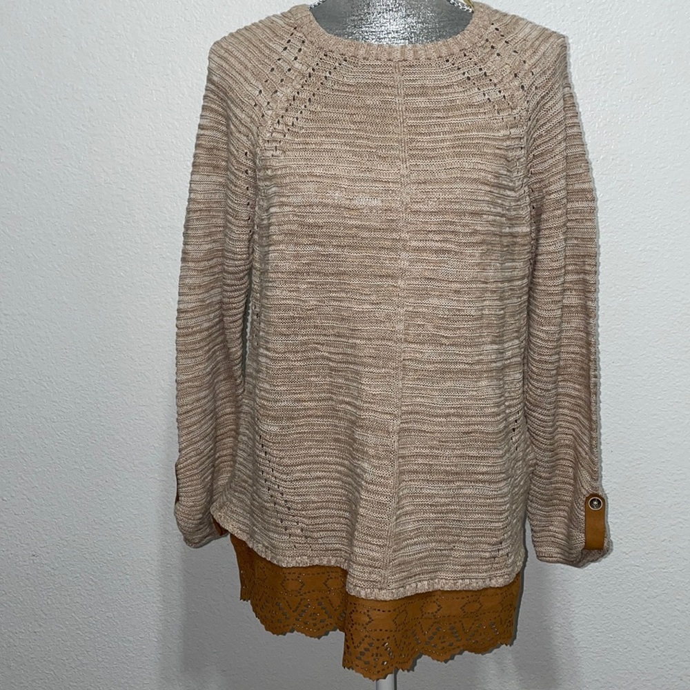 Democracy sweater top blouse XL cream tan